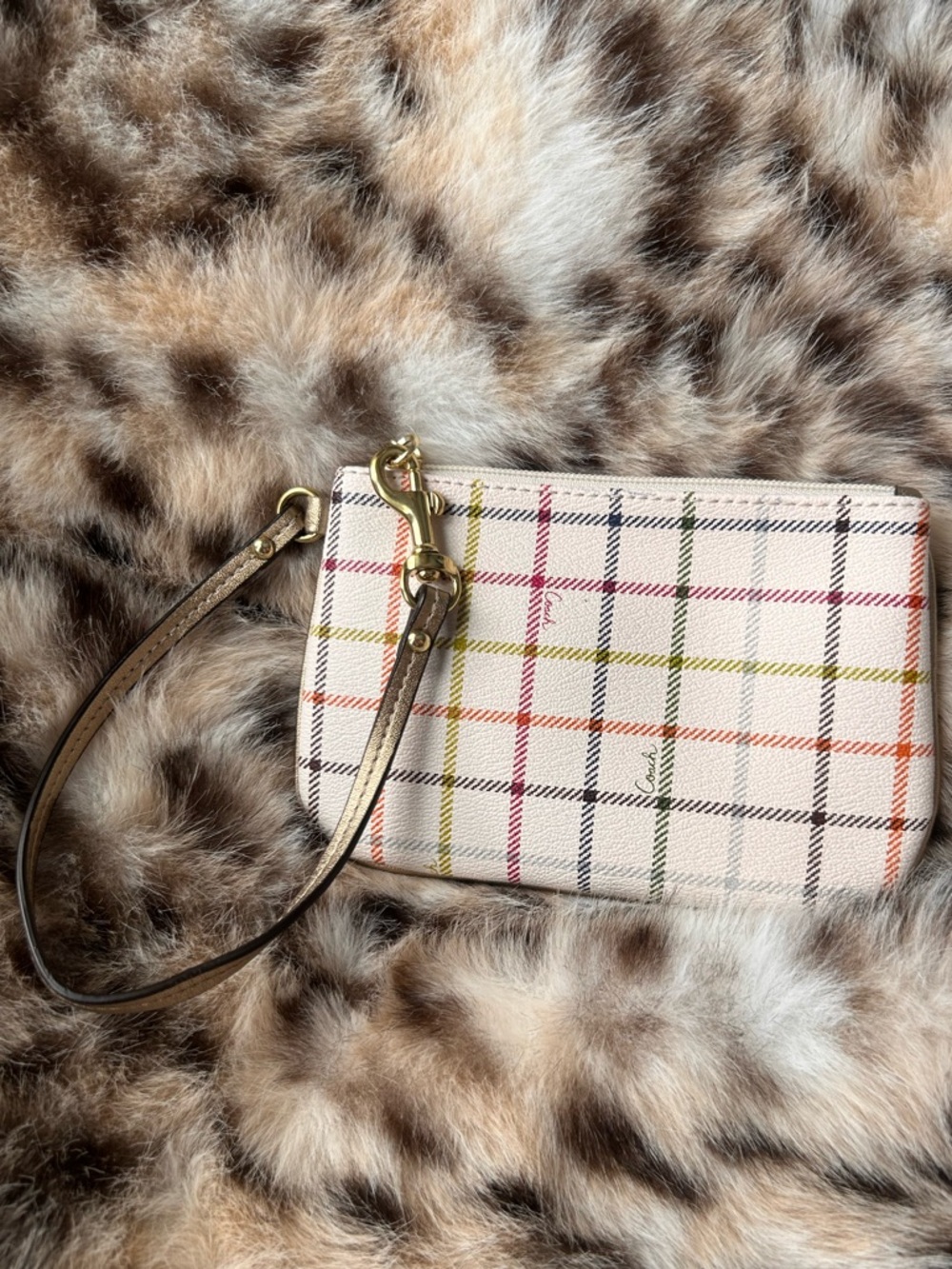 COACH Peyton Tattersall Plaid Coated Canvas Wristlet -NWOT- - Picture 2 of 16